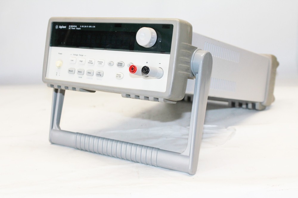 HP E3640A DC Power Supply 0-8V, 3A/0-20V, 1.5A (4780)