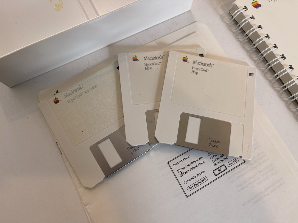 Vintage 1987 Apple HyperCard Retail Box with Disks - Tested