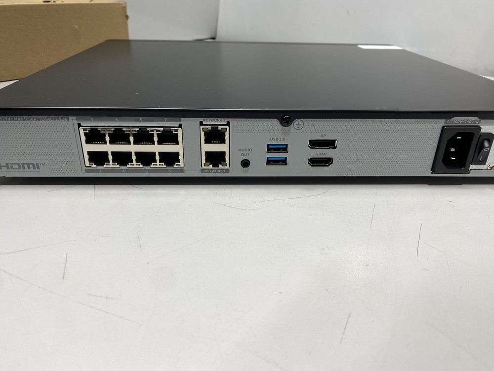Hanwha Vision Network Video Recorder WRN-816S