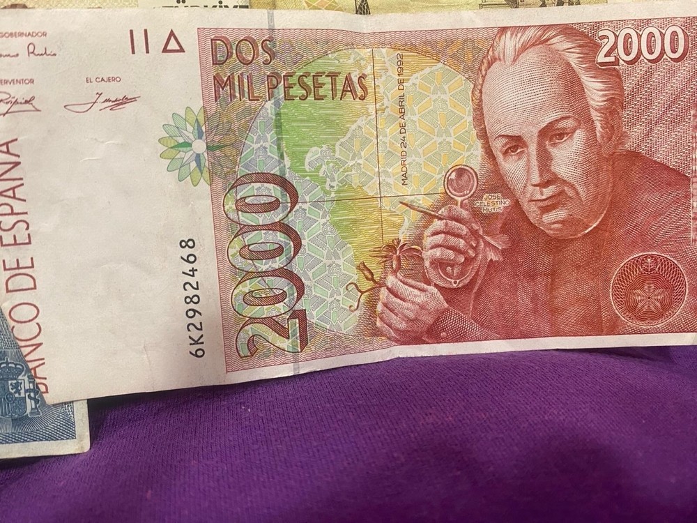 Banco de España, Spanish 2000 Pesetas, Authentic