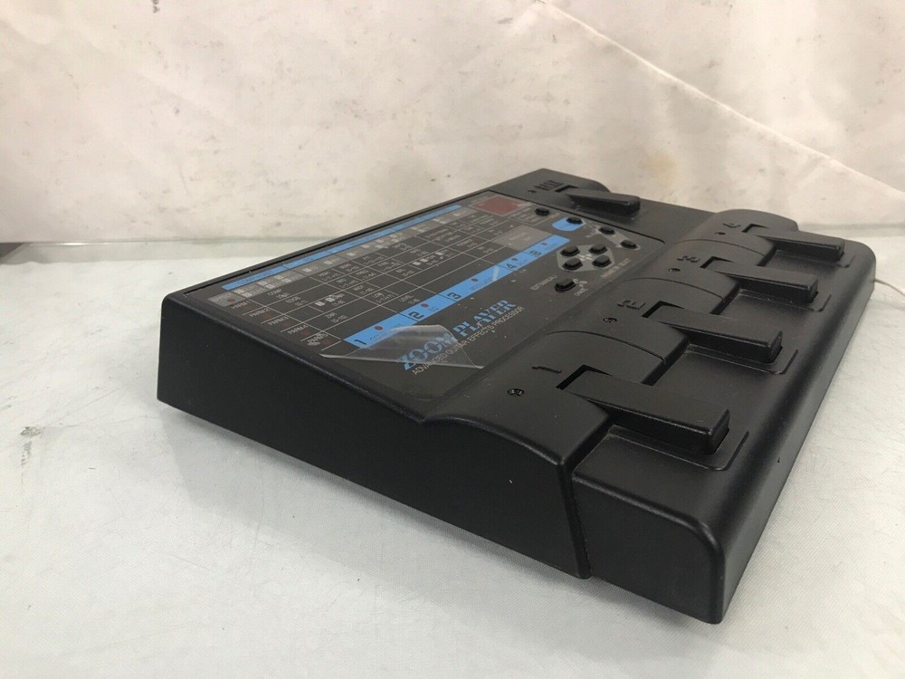 Zoom Player 2020 Guitar Multi Effects Processor