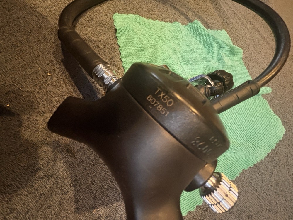 Apeks TX50 Regulator - Pre-owned