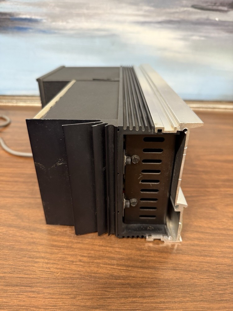 Crown D-150 Power Amplifier – Works Great - TESTED