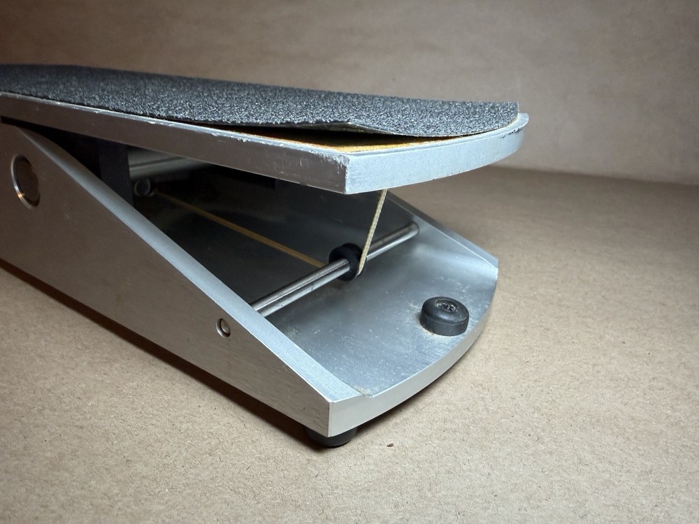 Ernie Ball Volume Pedal Silver Black
