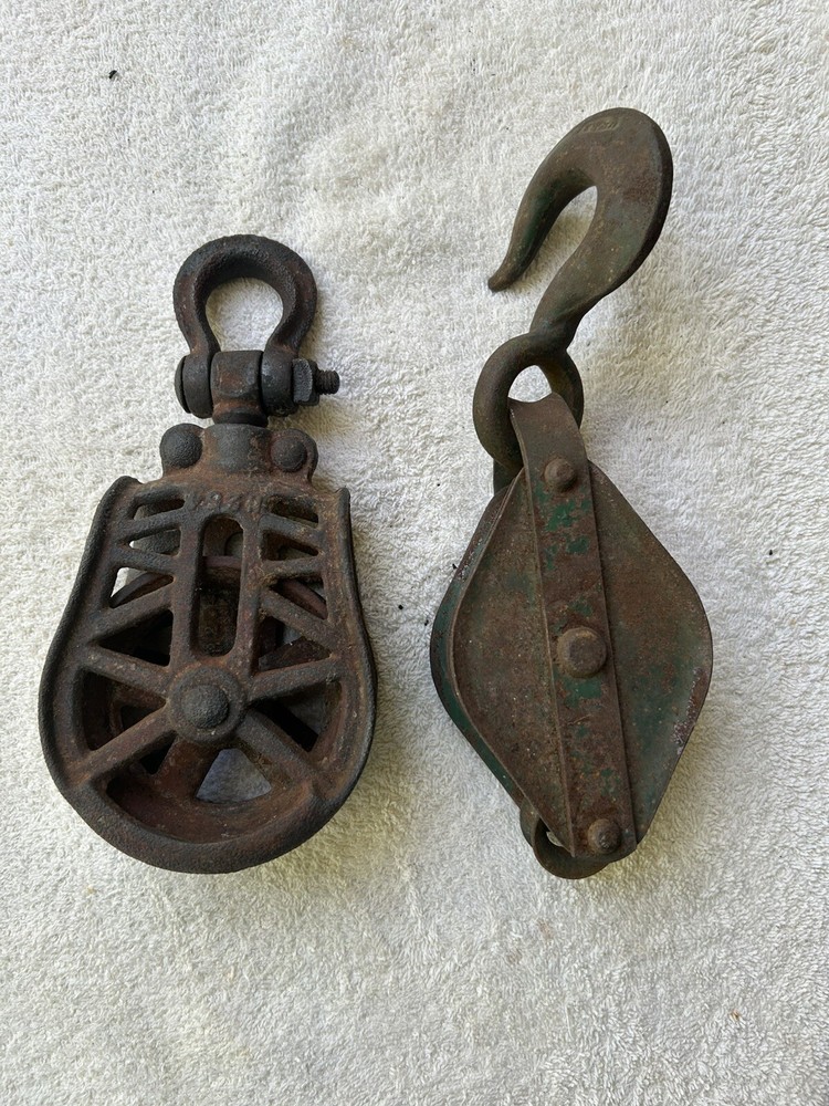 Vintage Barn Pulleys (2)