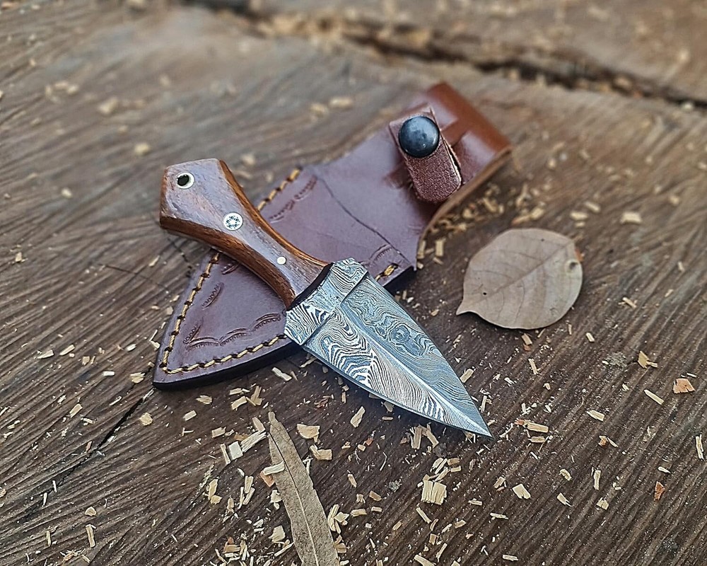 Damascus Small Fixed BLade Neck Knife Handmade Double Edge Dagger with Sheath
