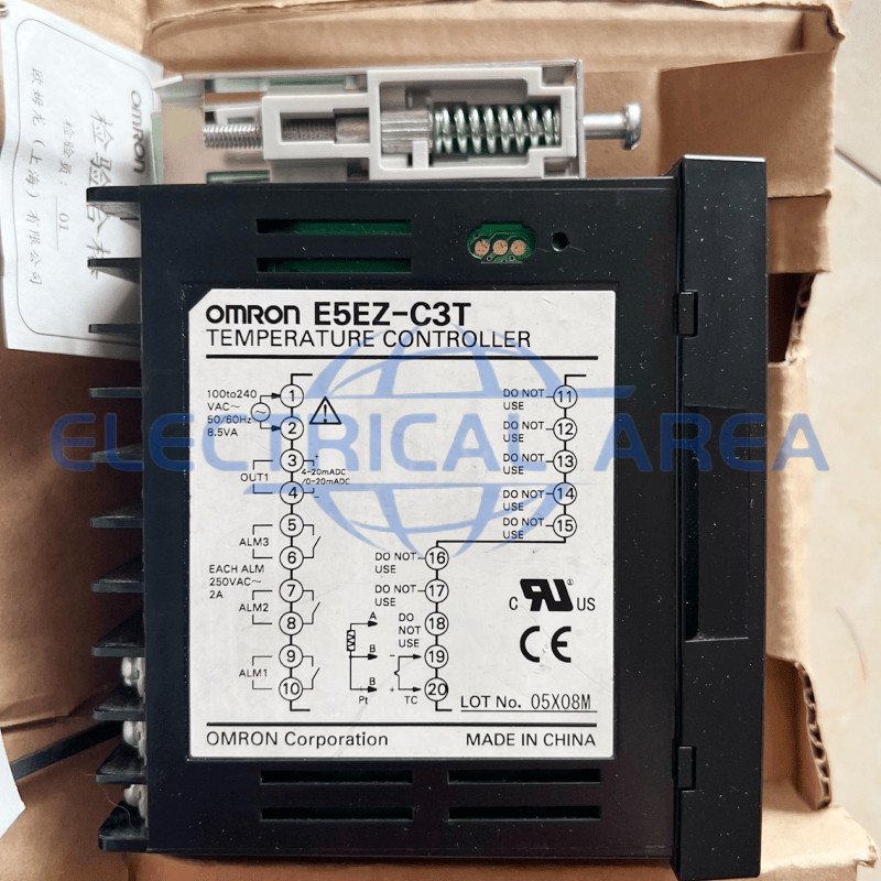 1PC Omron New E5EZ-C3T Temperature Controller Fast delivery E5EZC3T