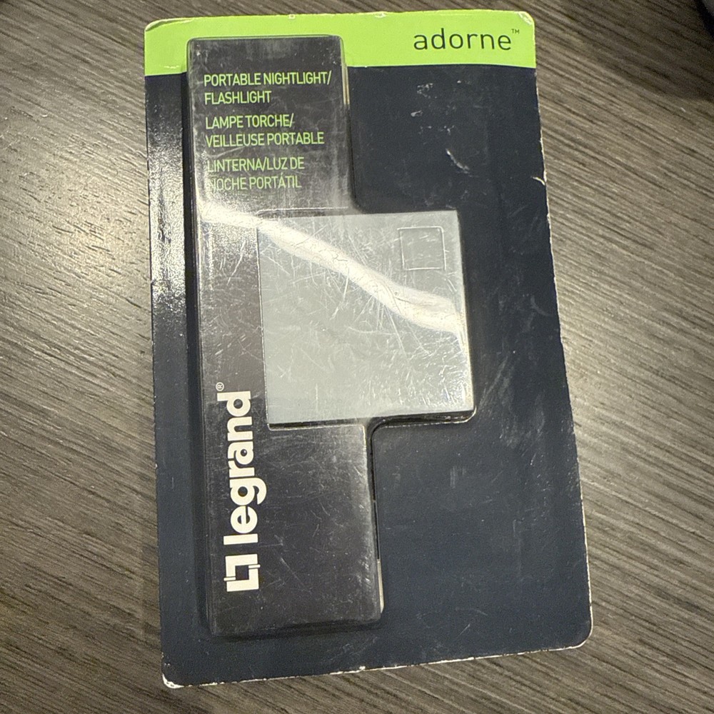 Legrand AARNL2 Portable Nightlight/Flashlight - White