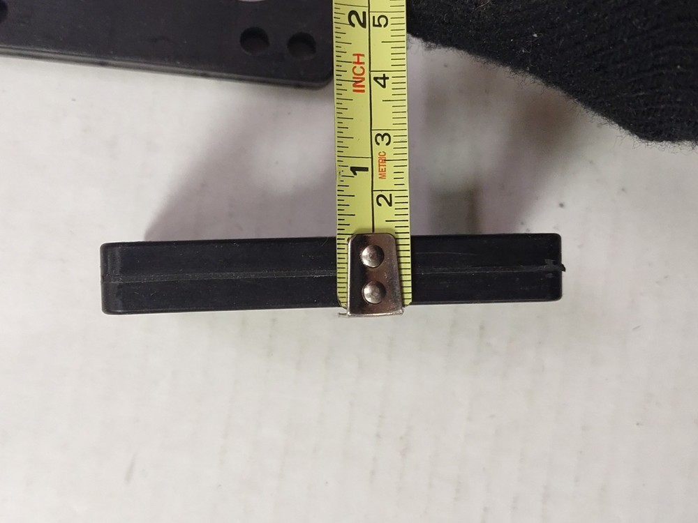 Skateboard 1/2" Risers Rubber One Pair