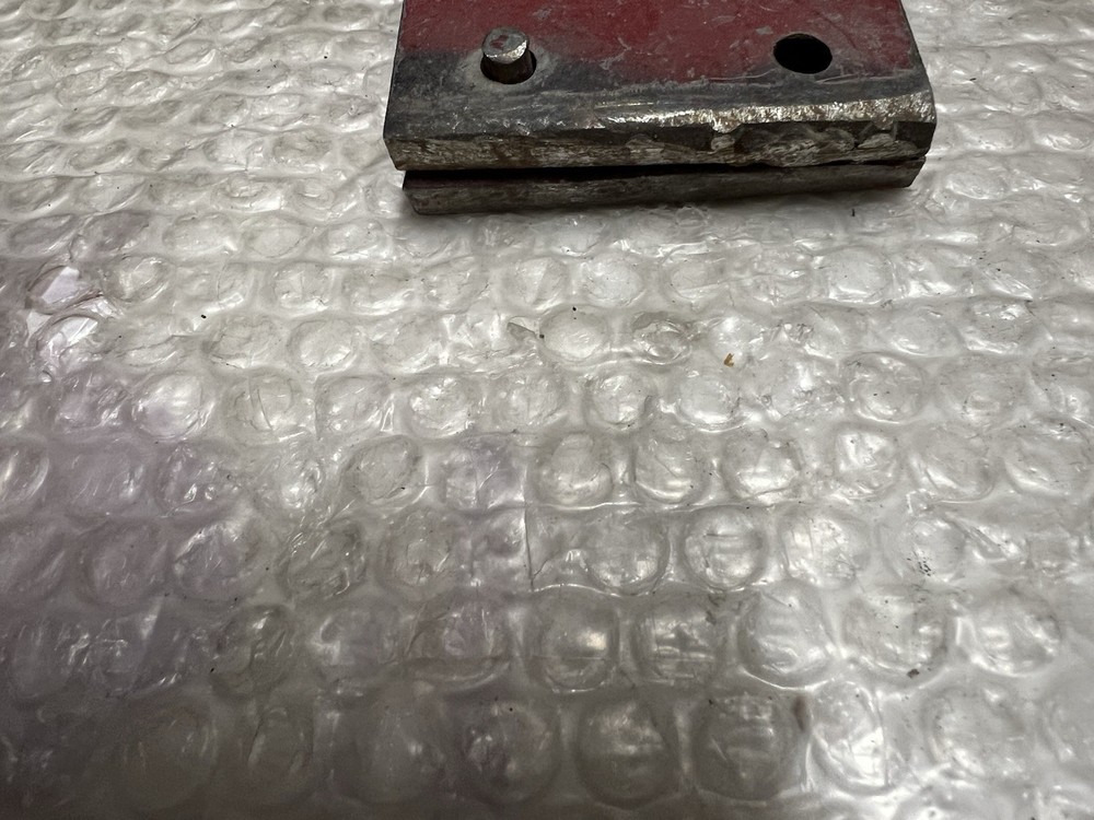 Sandwich Clamp Unibody tie down