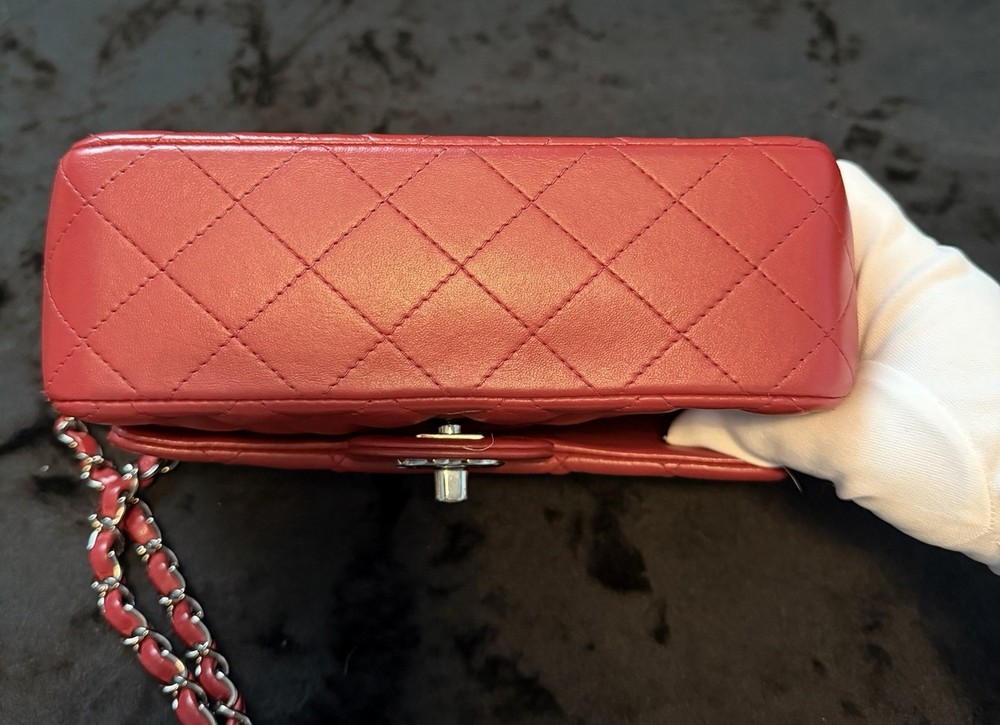 CHANEL mini flap rectangular (discontinued size)