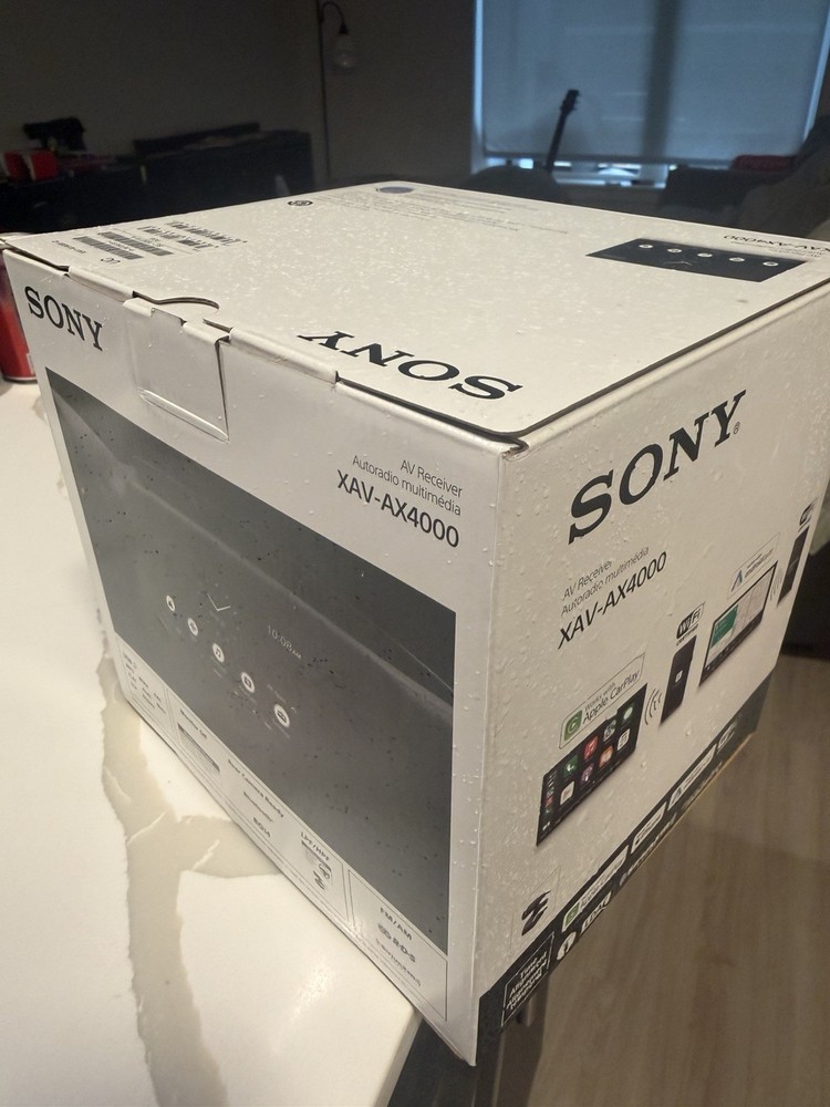 Sony XAV-AX4000 Multimedia Receiver