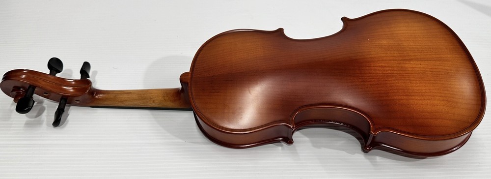 Kraemer 4/4 Violin Model KRV-021 with 2 Bows, Strap & Case