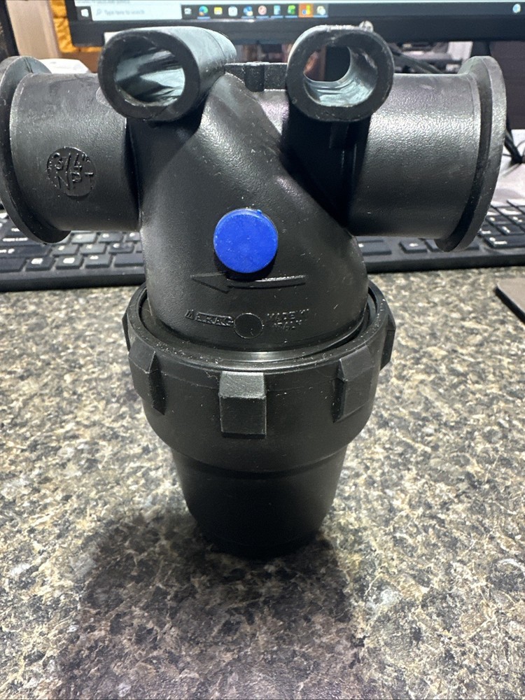 Inline Strainer 3/4” NPT. Red