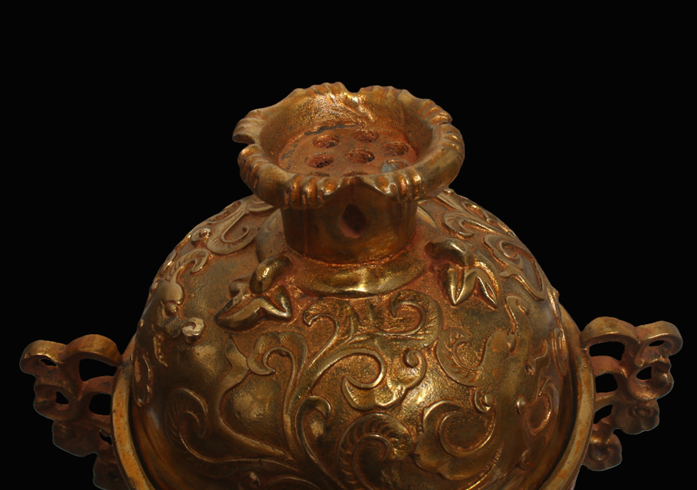 Daqing Signed Old Chinese Copper Gilding Incense Burner