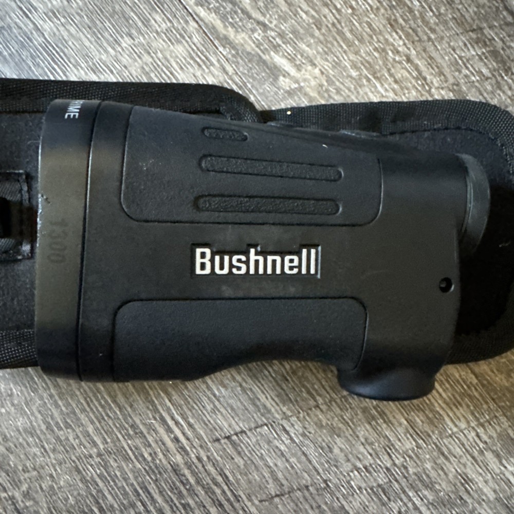 Bushnell Prime Rangefinder With Case