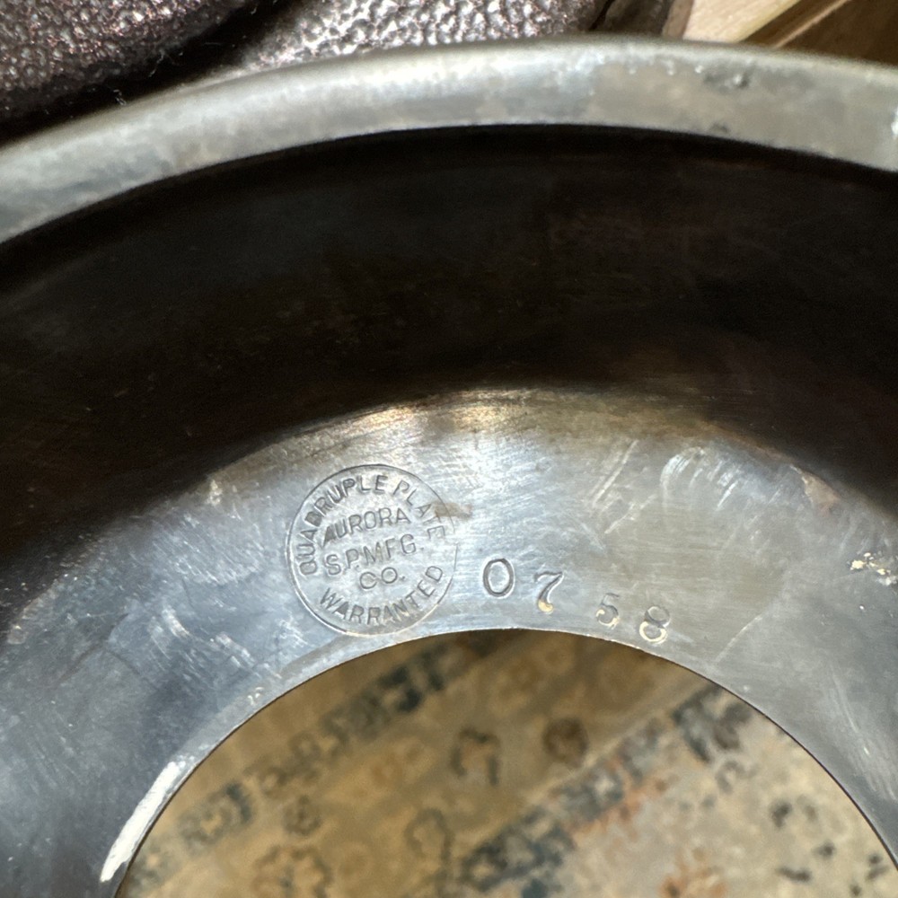 Aurora Quadruple Silver Plate Bowl Holder