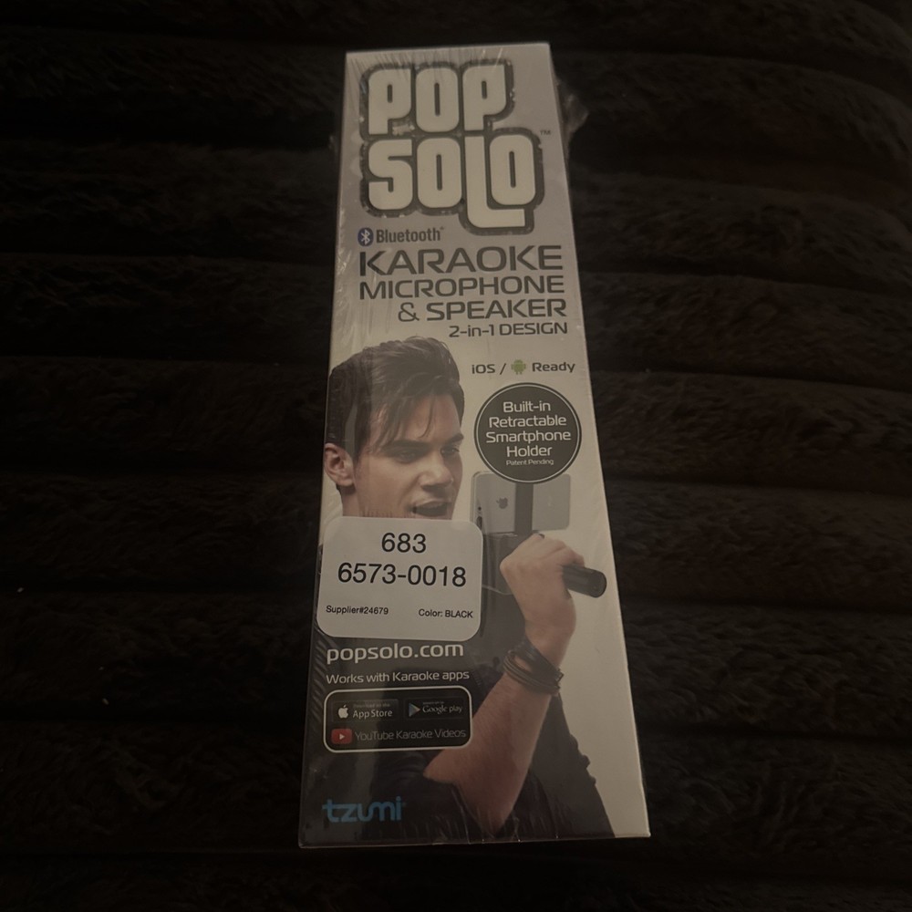 Pop Solo Bluetooth Karaoke Microphone - Black