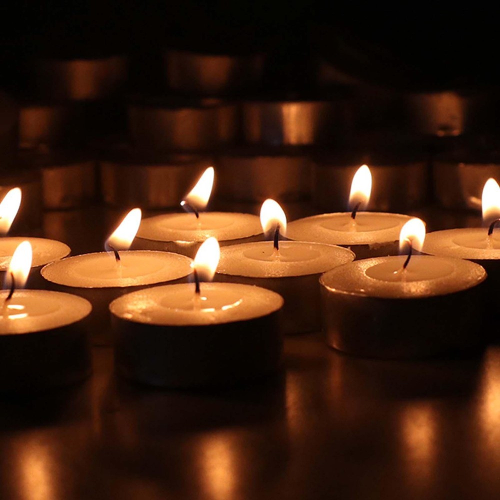 10pc White Unscented Mini Tea Light Candles Bulk 2.5Hr Smokeless Dripless