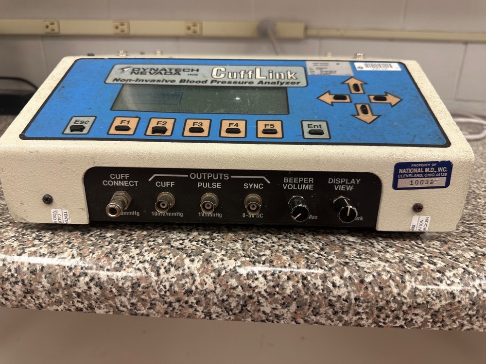 DYNATECH NEVADA CUFFLINK NON-INVASIVE BLOOD PRESSURE ANALYZER