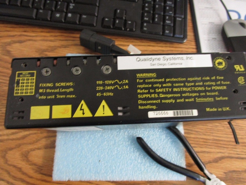 Qualidyne Model: 1527B-3F-002 Power Supply. .