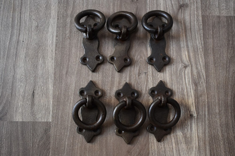 VINTAGE Handforged chest door KNOCKER ring Pull drop handle knob 6 pic