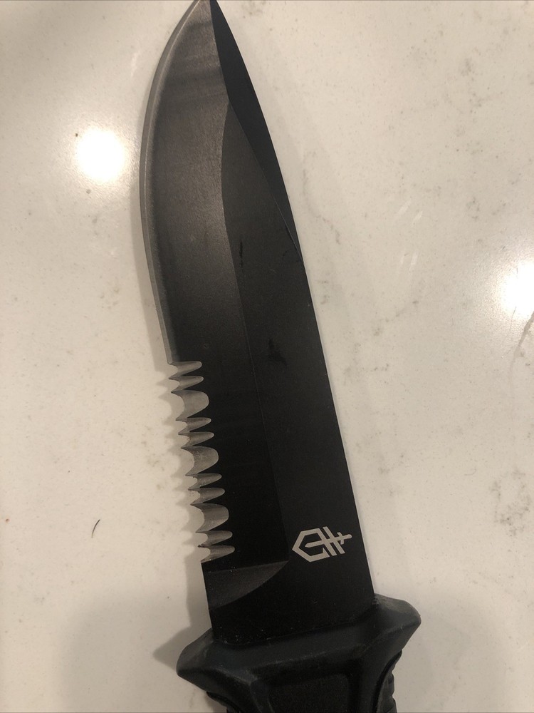 Fixed Blade Tactical Knife for Survival, Serrated Edge