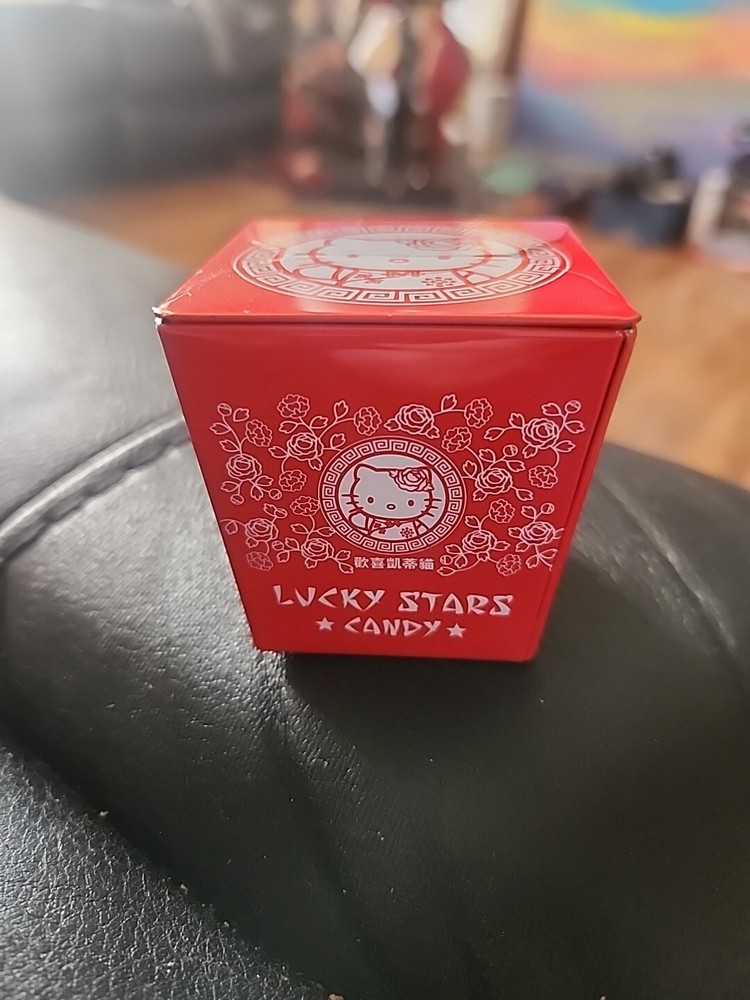 Vintage 2012 Hello Kitty LUCKY STARS Candy Tin Box collectable tin B52