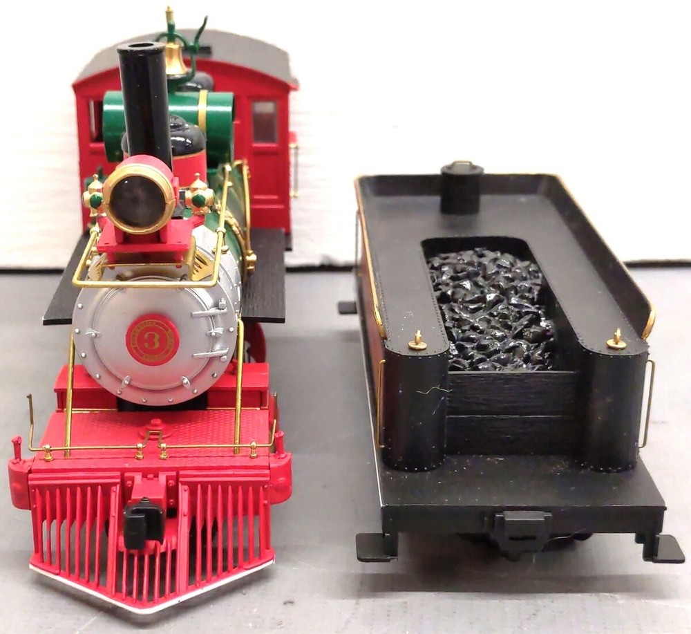 Bachmann 25006 On30 North Pole Express Passenger Train Set LN/Box