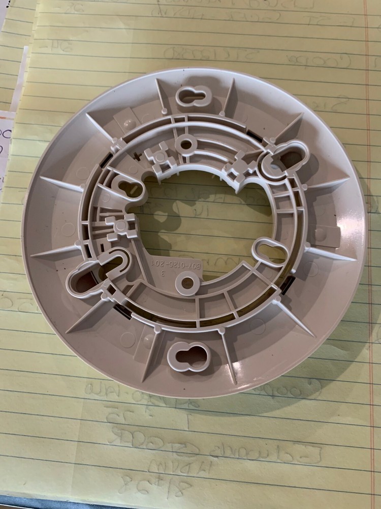 System Sensor B210LP Plug-in Detector Base