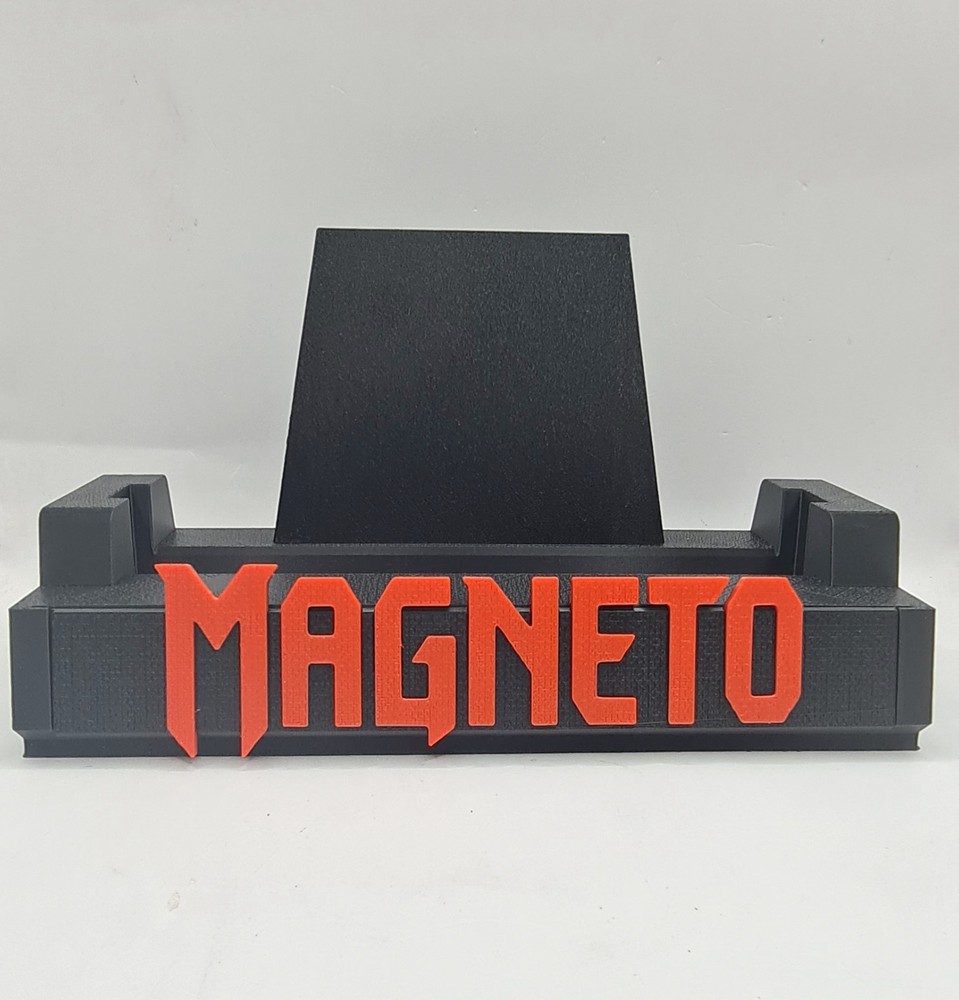 Maggneto Comic Book Display Stand for Graded CGC, CBCS, and Non-Graded Comics