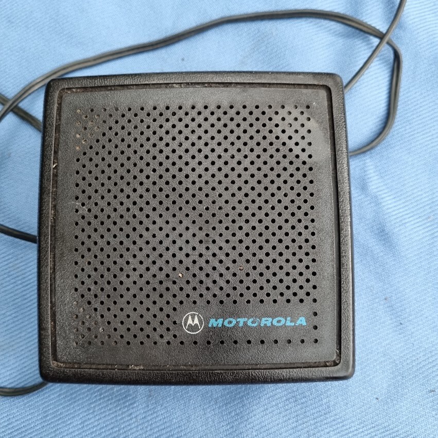 Motorola Model HSN4018A Radio External Speaker