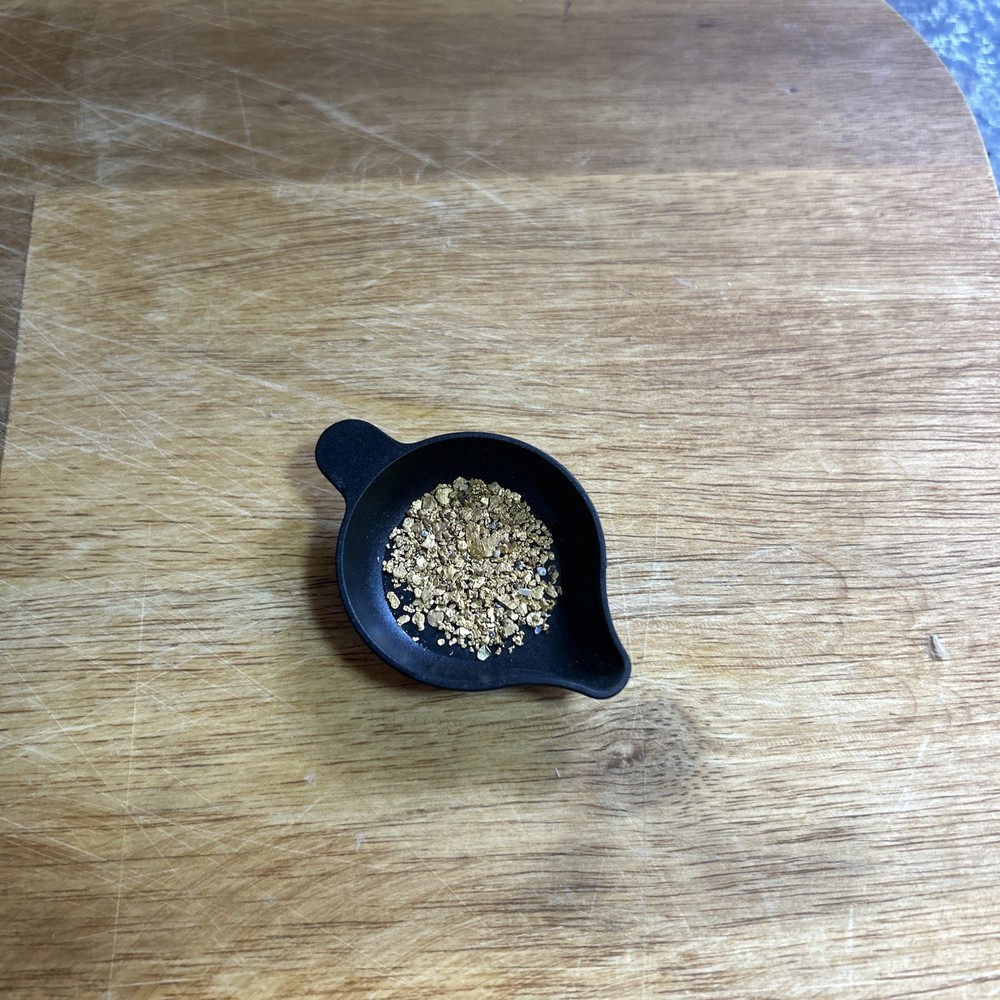 2 grams of natural nundle gold