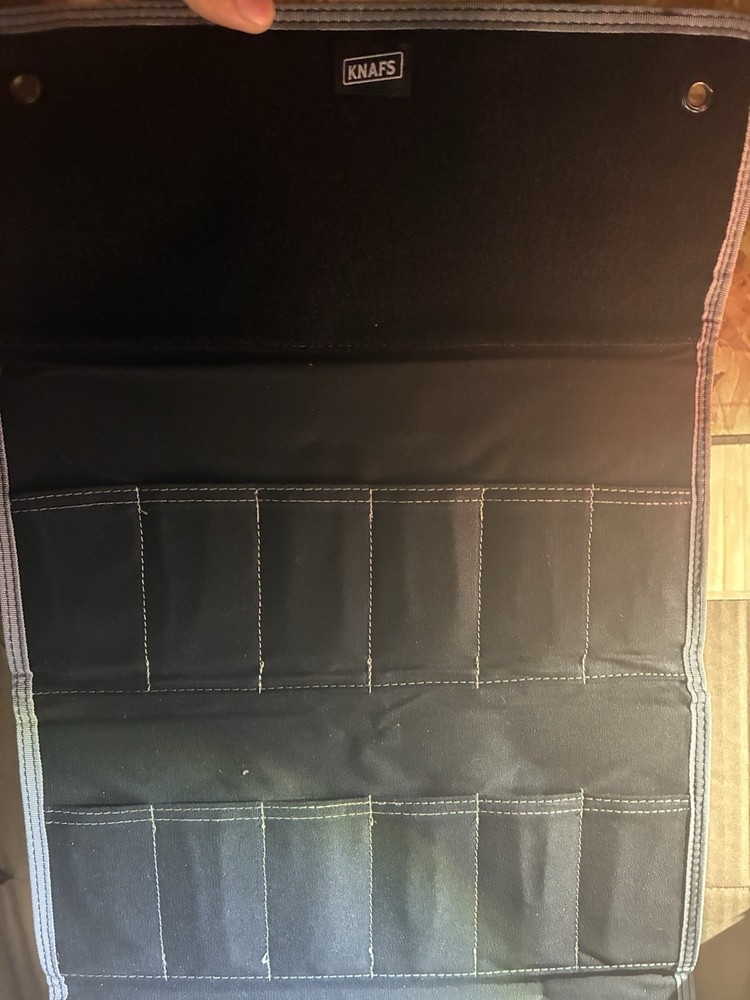 2 Folding Knives Storage Rolls