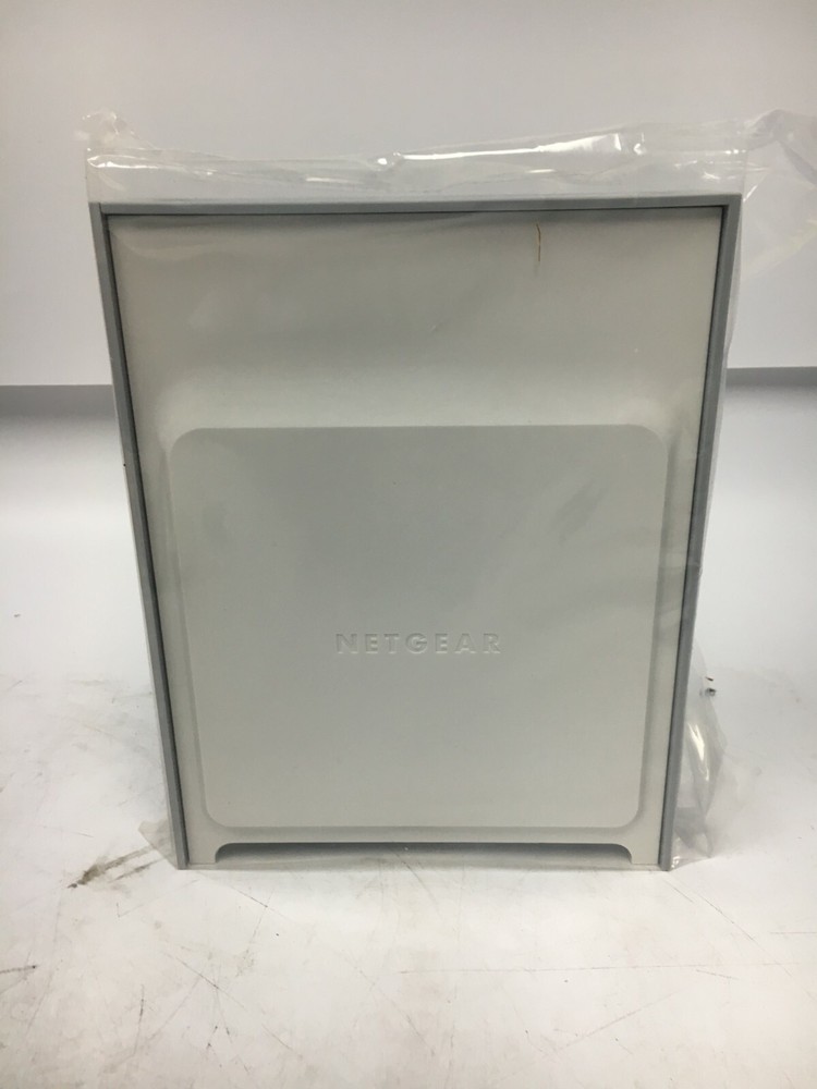 NetGear WNR834M RangeMax Next Wireless N Router
