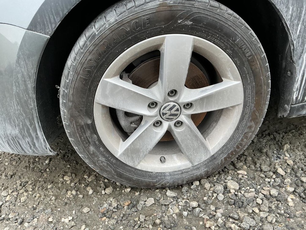 Fuse Box Engine Compartment Fits 12-22 PASSAT 4951879