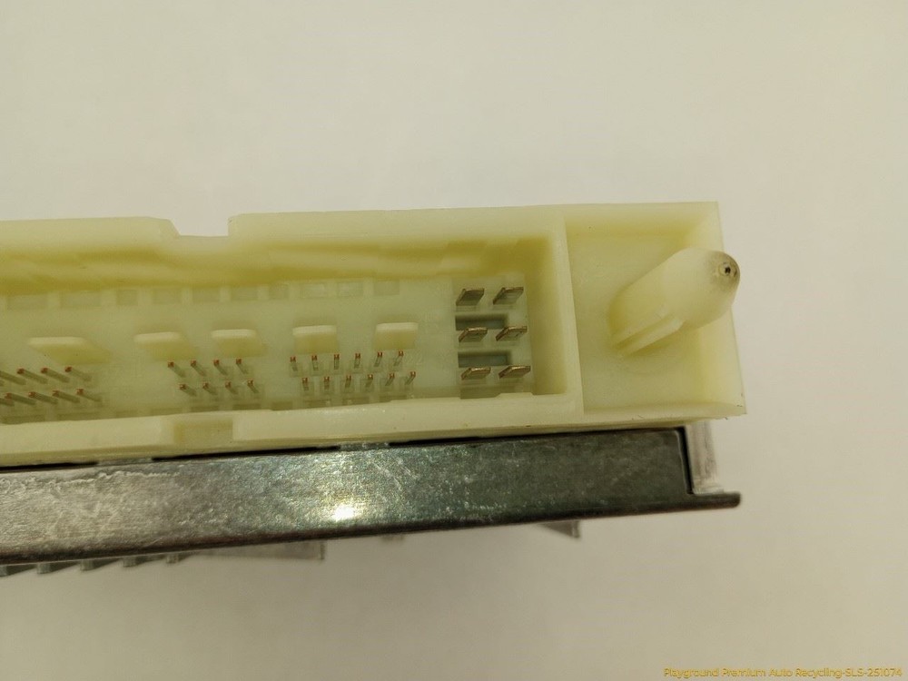 Volvo XC70 V70 Automatic Transmission Control Module 2.5L 5 Cyl Fits 2005-2007
