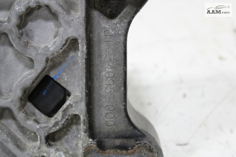 2018-2024 FREIGHTLINER CASCADIA 14.8L DD15 FRONT LEFT SIDE ENGINE MOUNT OEM