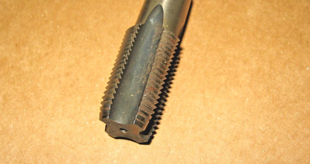 1/2"-14 NPT PIPE TAP HS NOS
