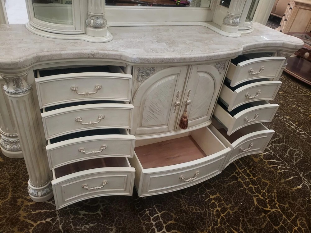 Michael Amini Monte Carlo Snow Bedroom Set