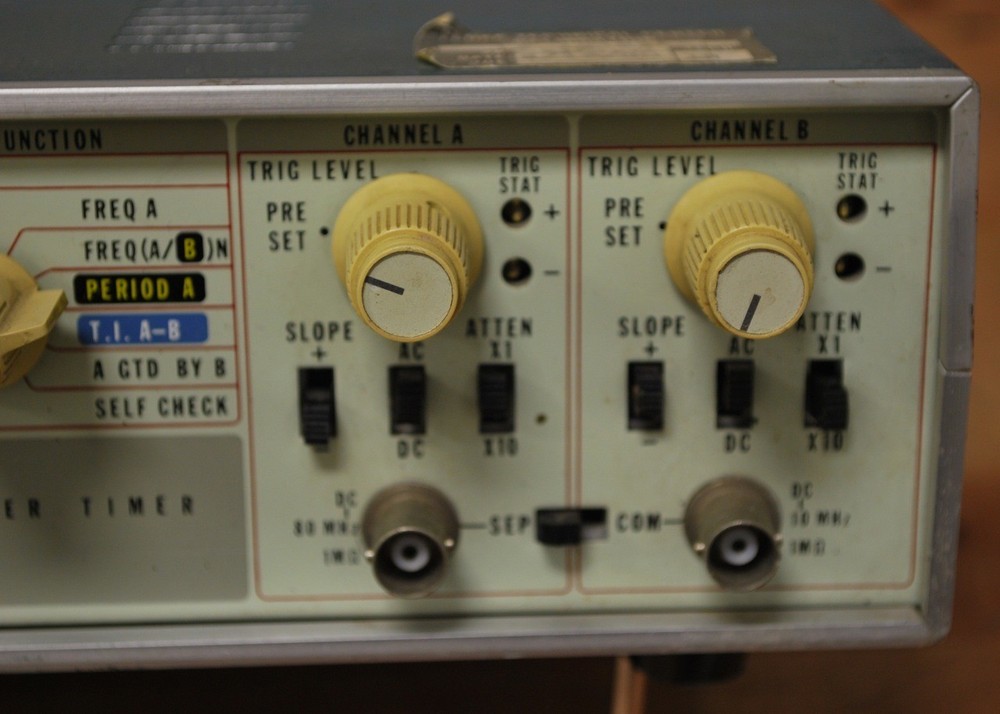 Fluke 1952B Counter Timer - USED