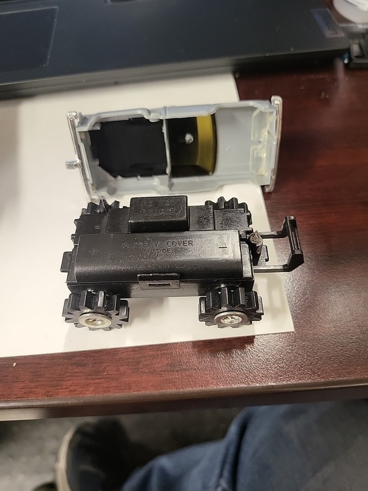 Stomper 4x4 Ford Grey Work But Back Clips Is Broken