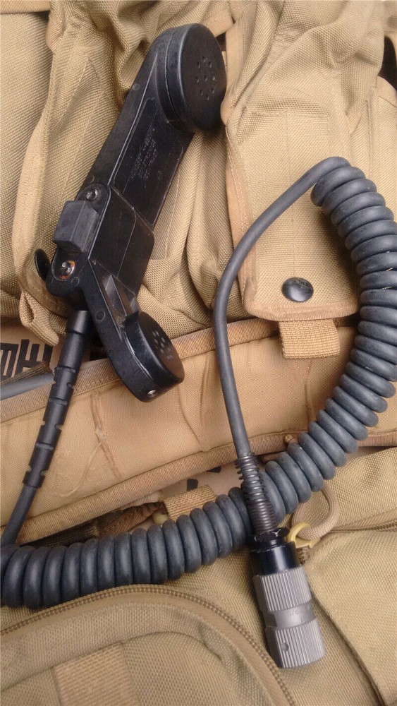 H250 Military Tactical Handle Handset Communication Handheld Microphone