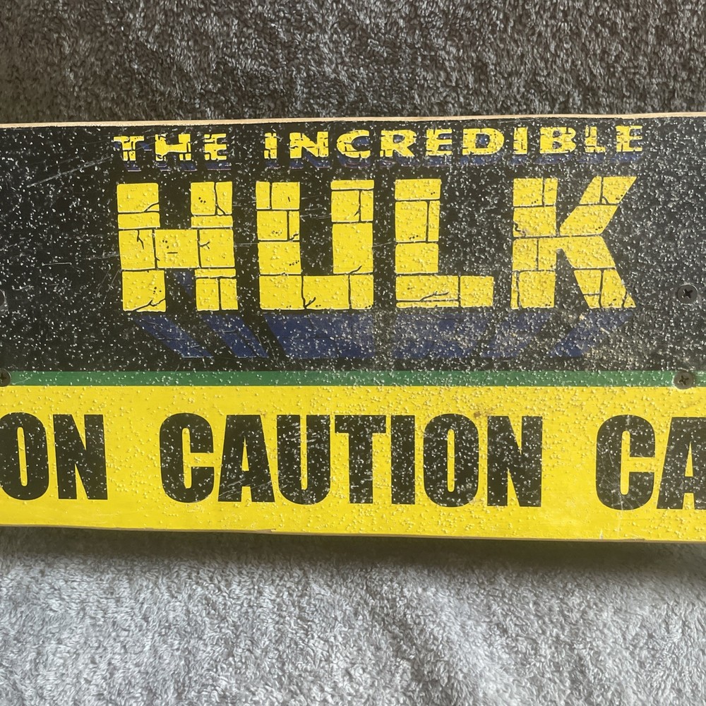 Vintage 2002 Marvel The Incredible Hulk Caution Skateboard