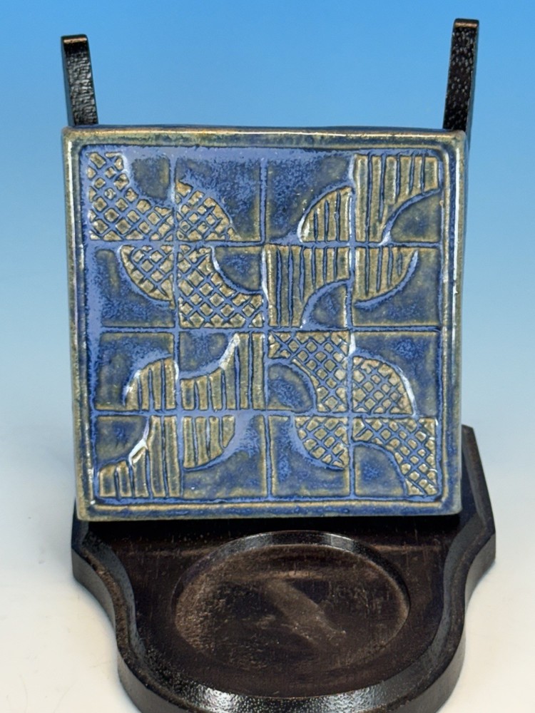 Pigeon Forge Pottery Quilted Drunkard’s Path Ceramic Art Tile MCM 3.5”