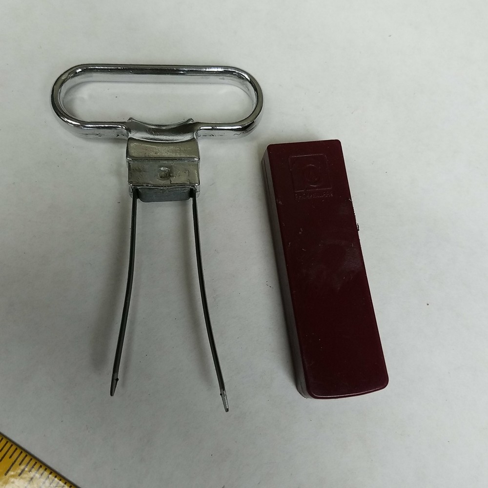 Phoenixware Two-prong Cork Puller Bottle Opener With Sheath