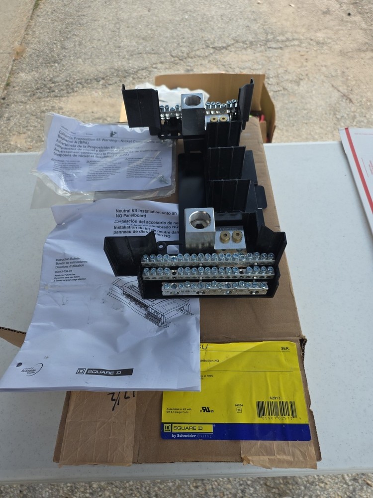 SQUARE D NQN6CU NQ PANELBOARD