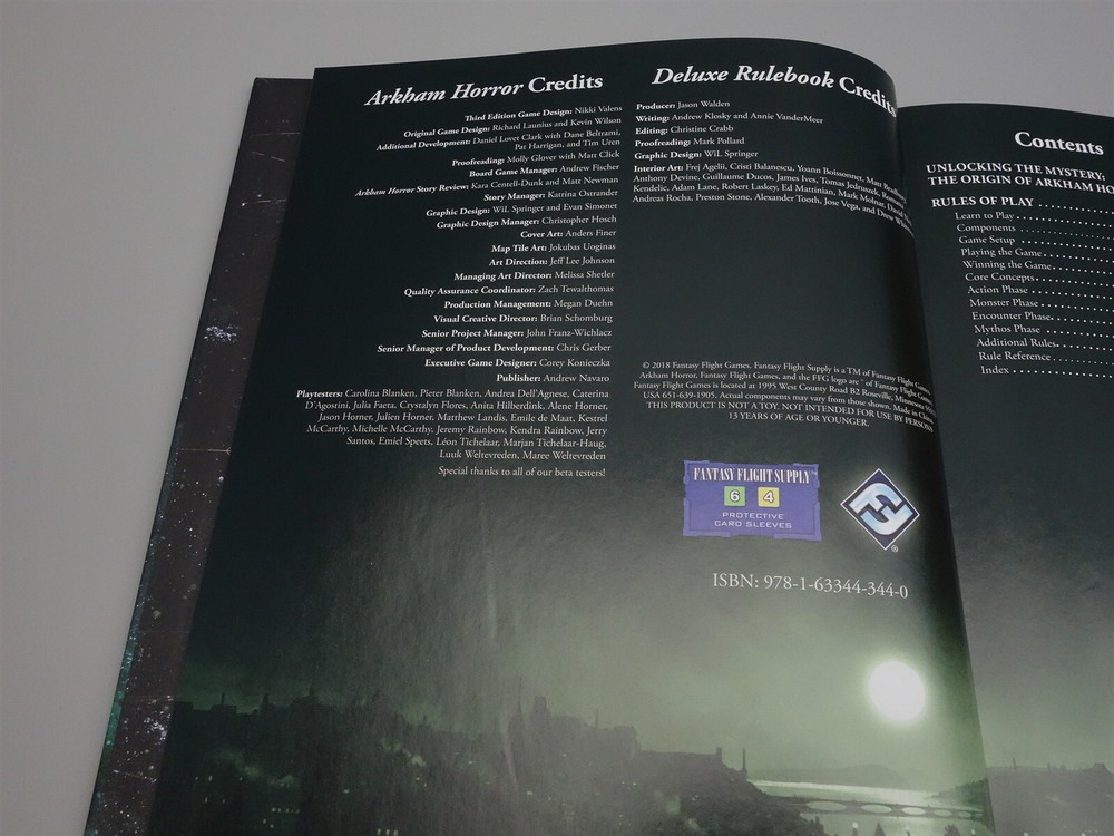 Arkham Horror - Deluxe Rulebook