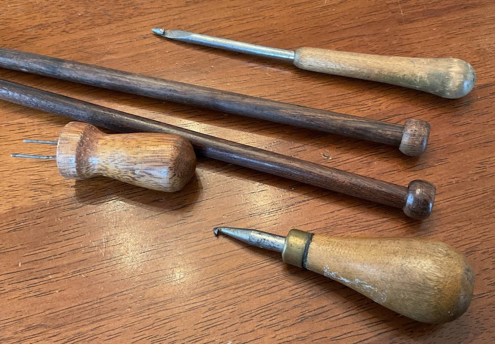 Vintage Wooden Crochet Hooks & Darning Tool