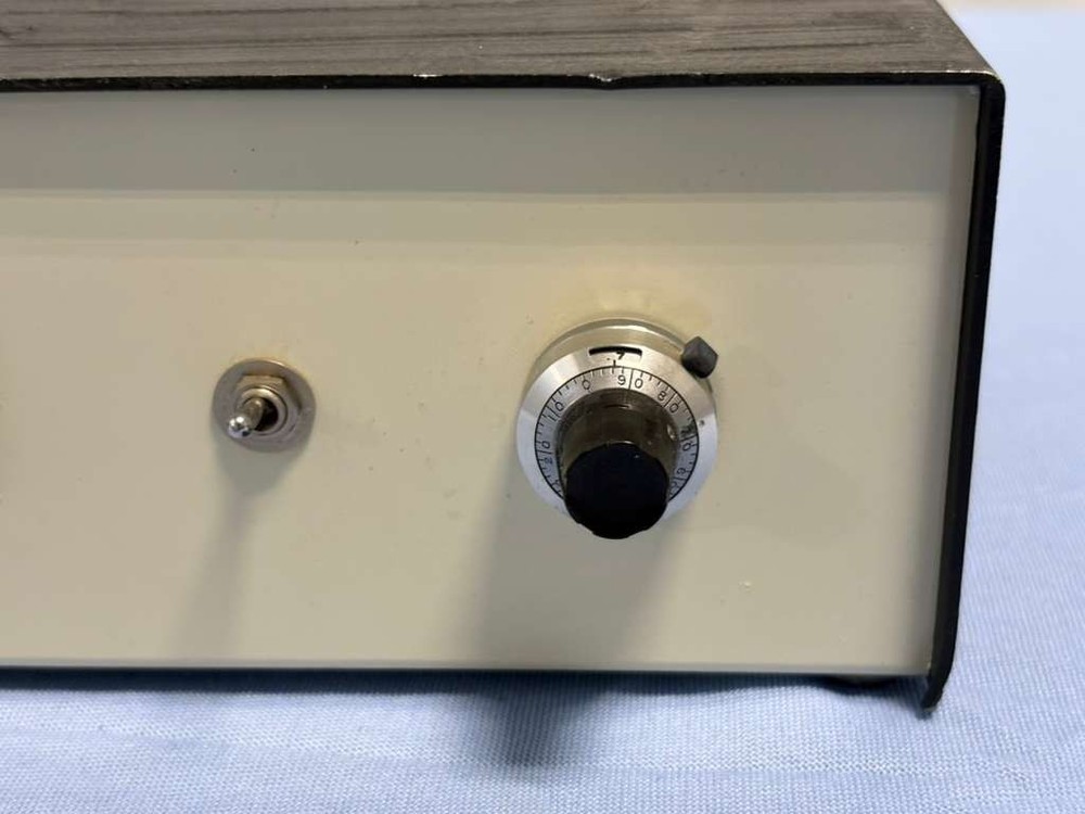Vintage Digital Transducer Indicator Signal Conditioner Display Panel Meter Unit